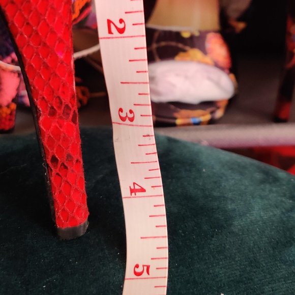 Pink Party - Picture 4 of 4